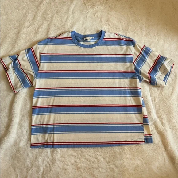 Boutique Striped Tee - Picture 2 of 4